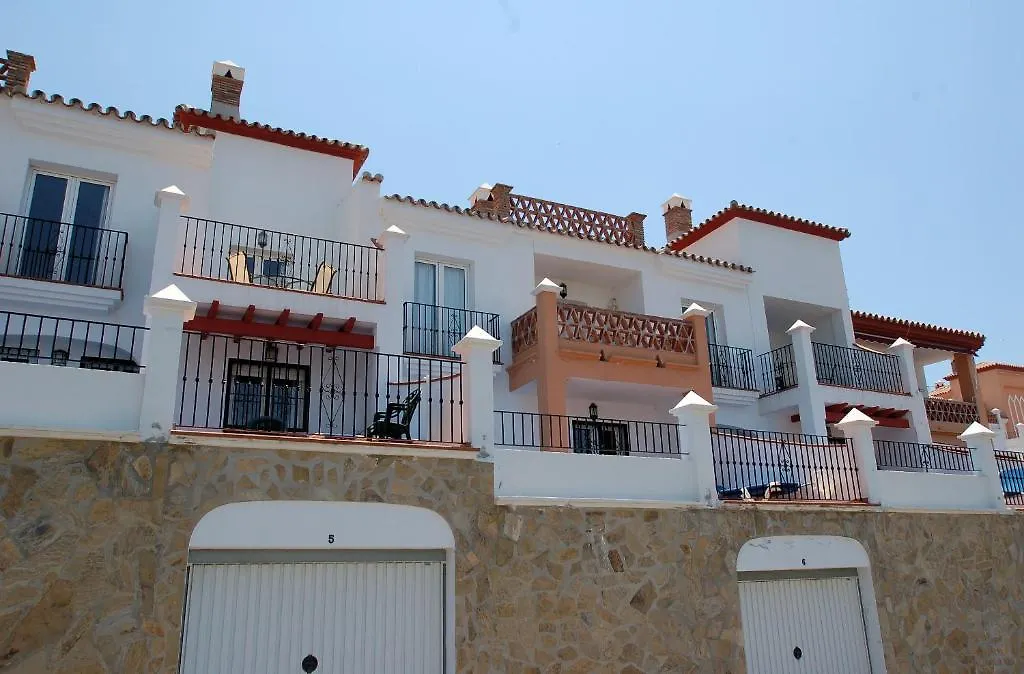 Nerja Paradise Rentals - Villa Aljamar