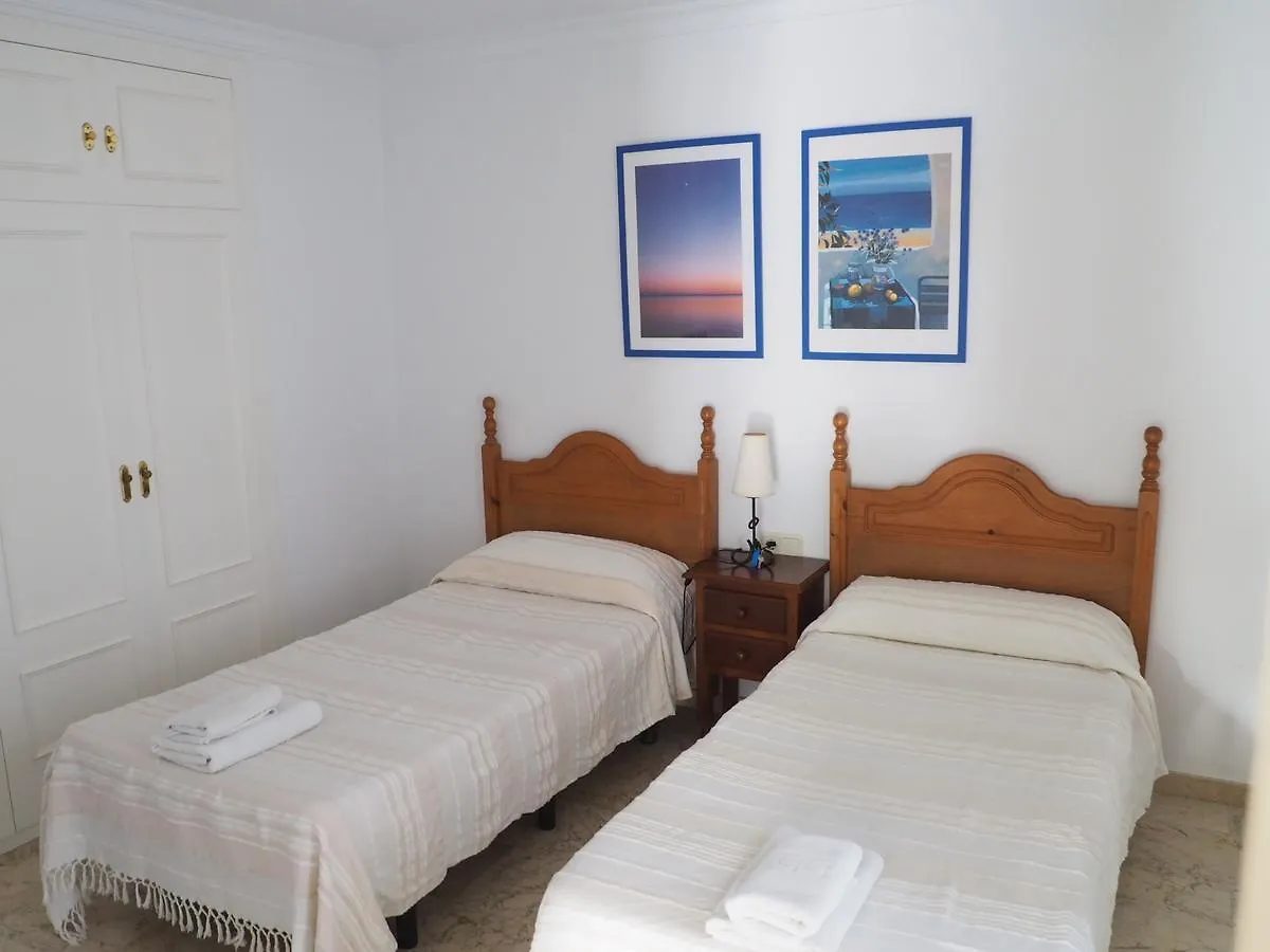 Nerja Paradise Rentals - Villa Aljamar