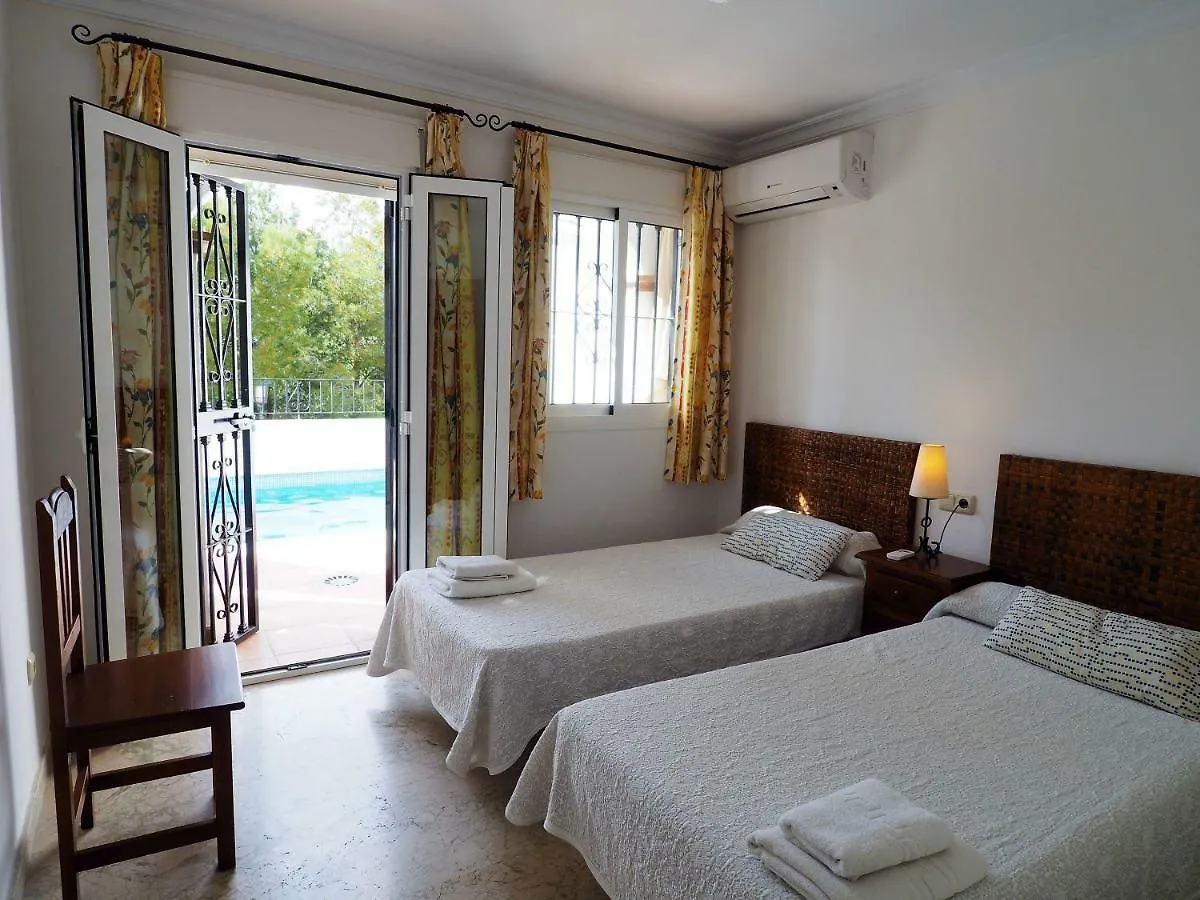 Nerja Paradise Rentals - Villa Aljamar